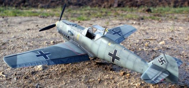 Messerschmitt bf 109 e 1 oblt georg schneider 1 32 in the field
